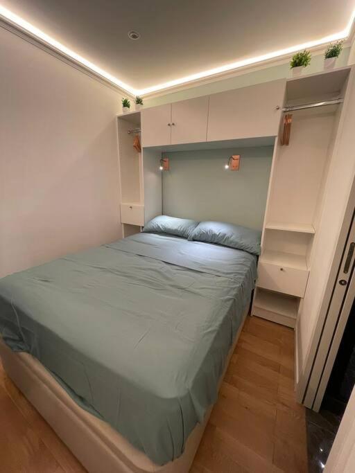 Appartement Cosy 8e Champs Elysees Miromesnil